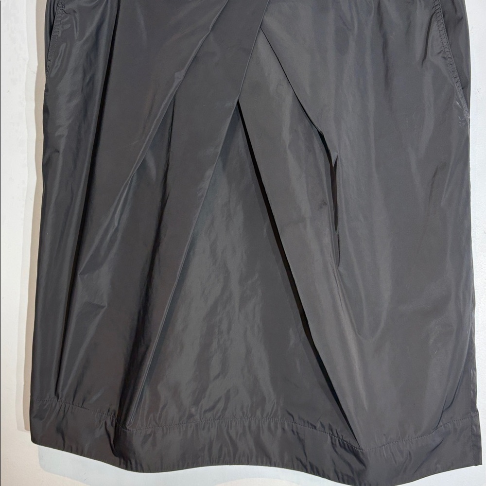 Ross Mayer Charcoal Nylon Tulip Skirt | Size 16 | Made in Canada - Picture 10 of 11